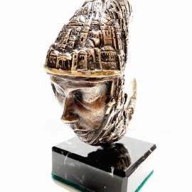 Tomasz Sętowski &mdash; Moon (12 cm na postumencie z kamienia)