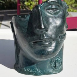 Igor Mitoraj &mdash; Centurion II (18 x 14 x 10,5 cm)