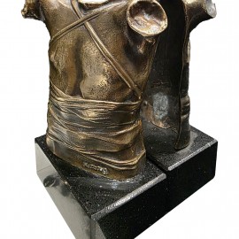 Igor Mitoraj &mdash;  „Pancerz - Cuirasse II”